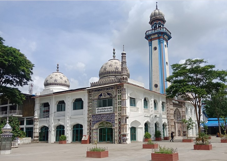 Hajigonj big mosque_mosjid.info